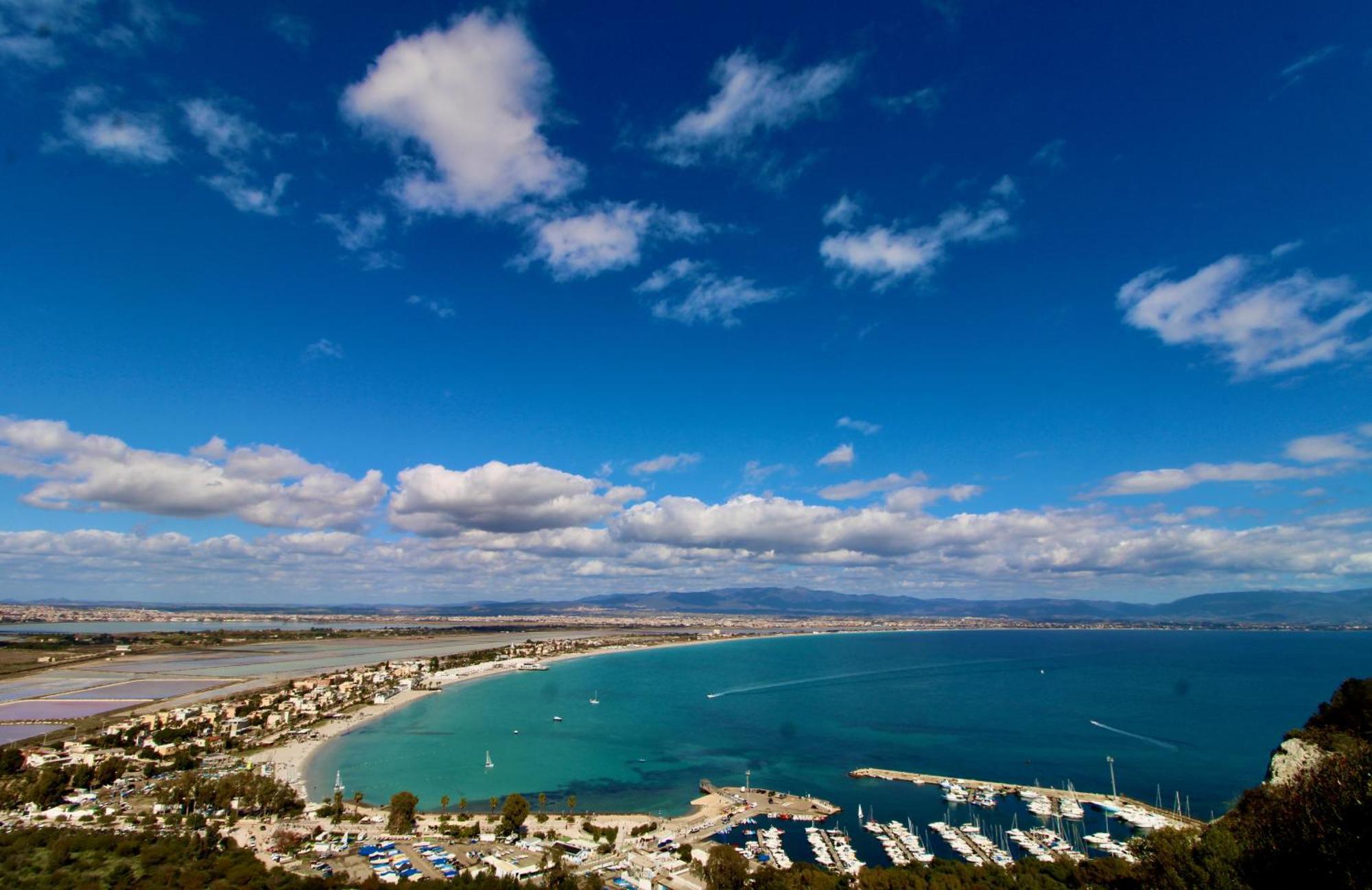 Appartement I Giganti à Cagliari Extérieur photo
